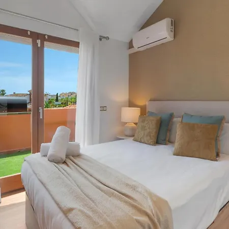 La Parcela Nyaraló Marbella